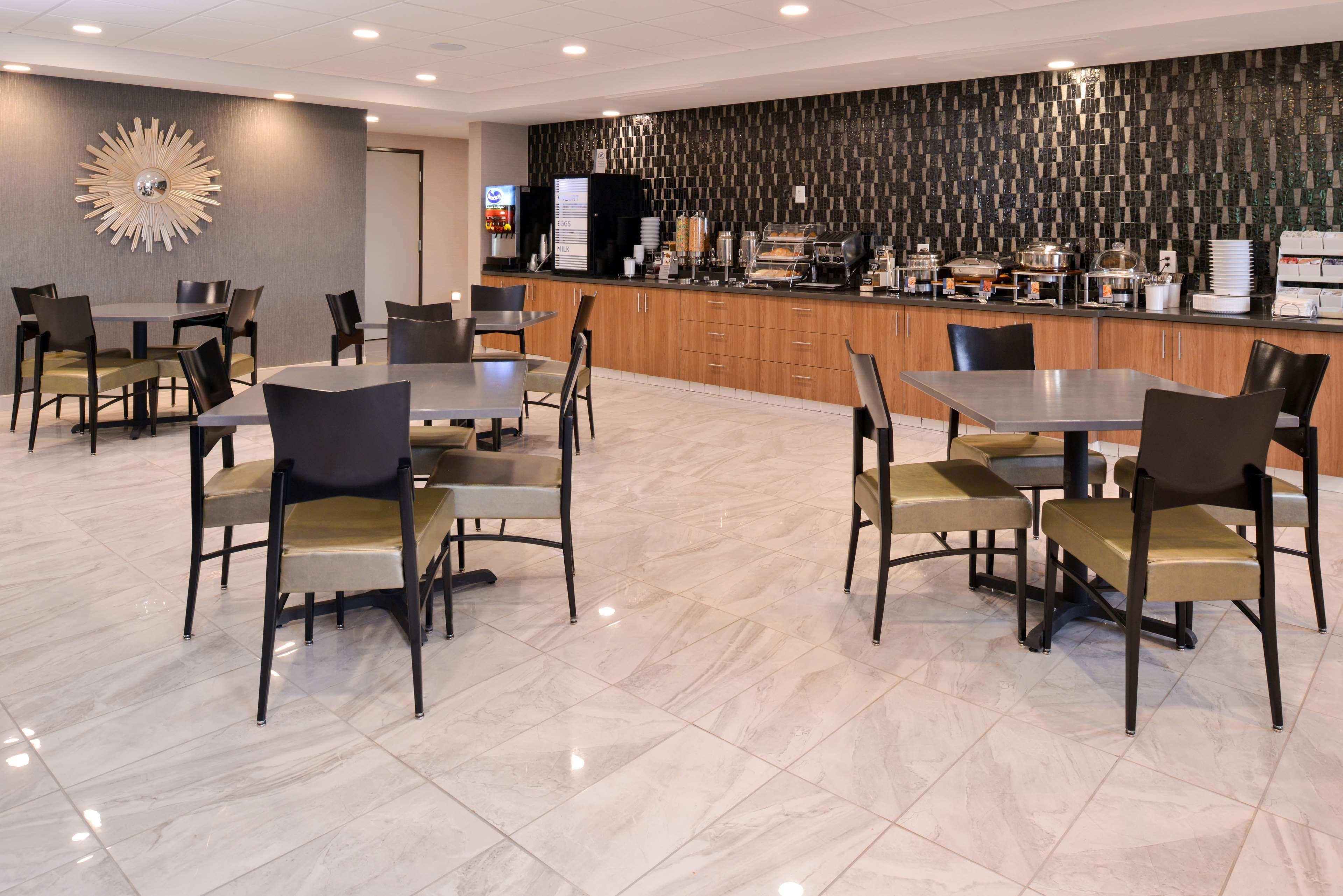 Best Western Plus West Covina Inn Buitenkant foto