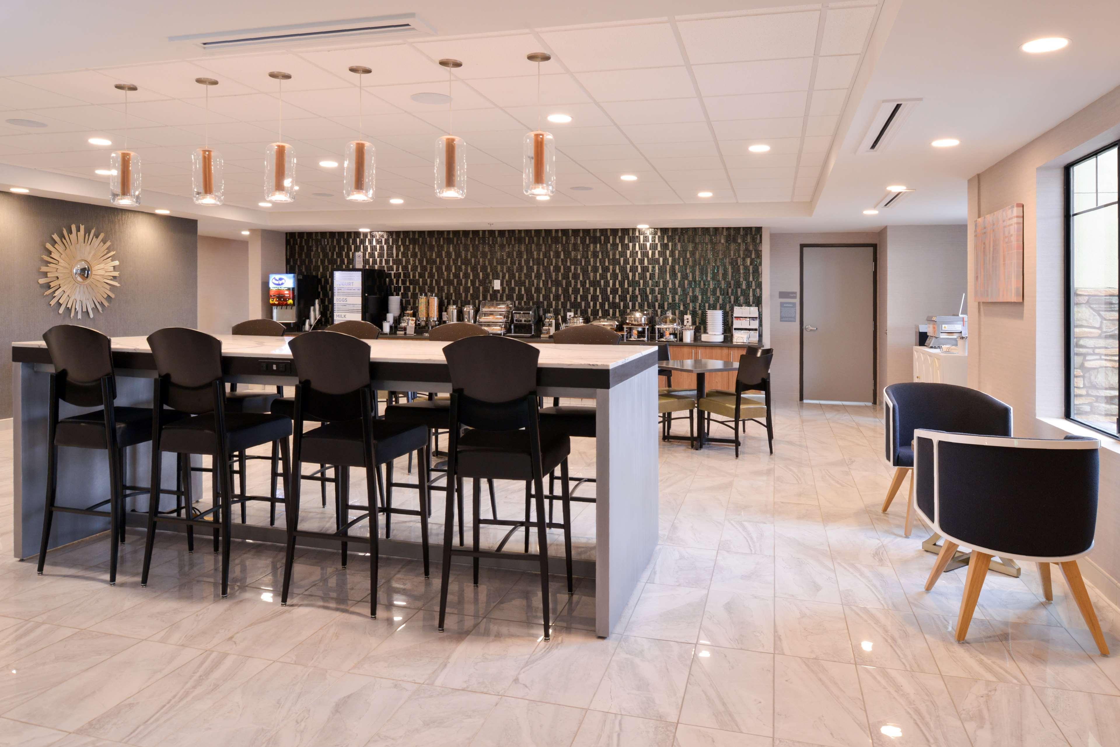 Best Western Plus West Covina Inn Buitenkant foto