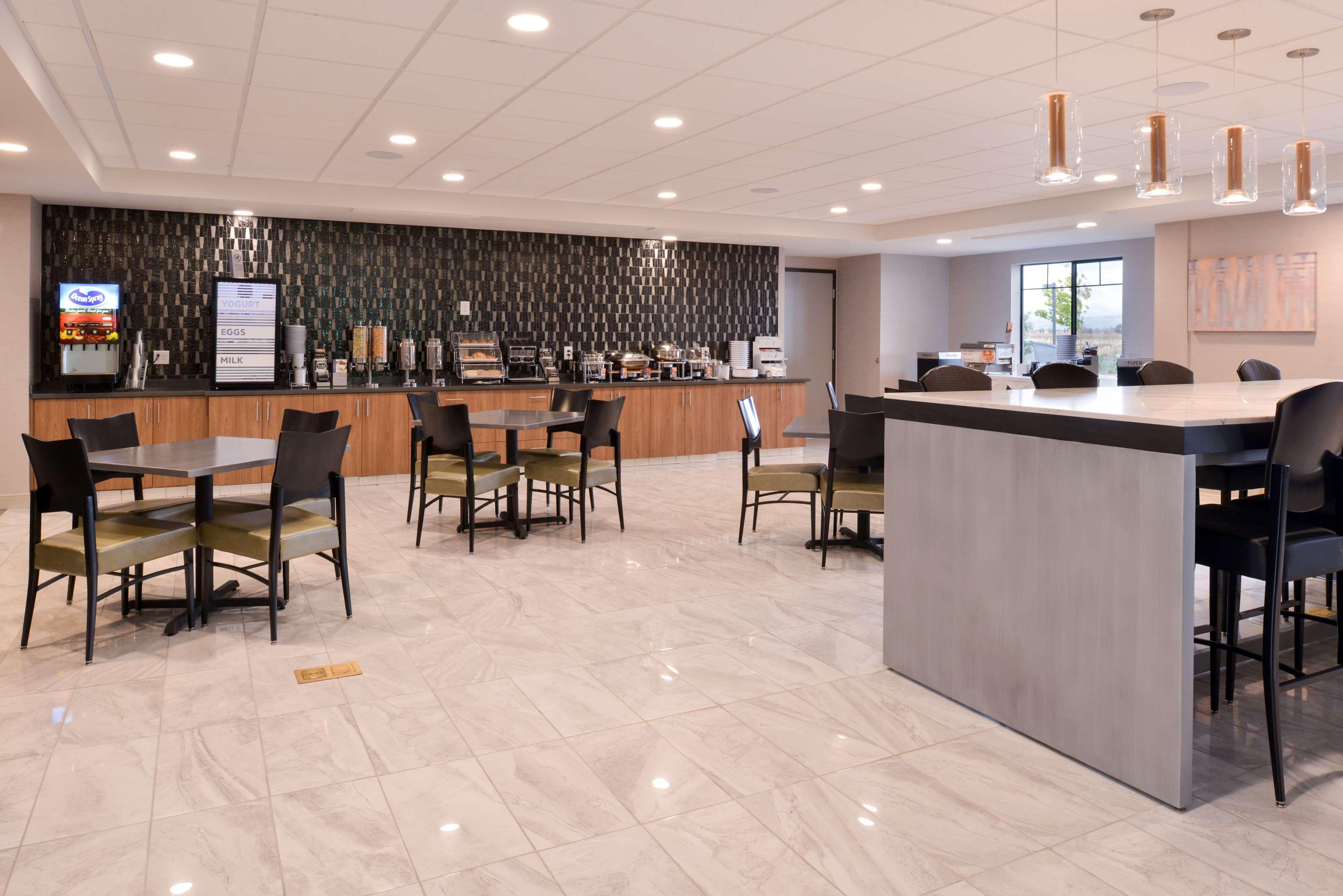 Best Western Plus West Covina Inn Buitenkant foto