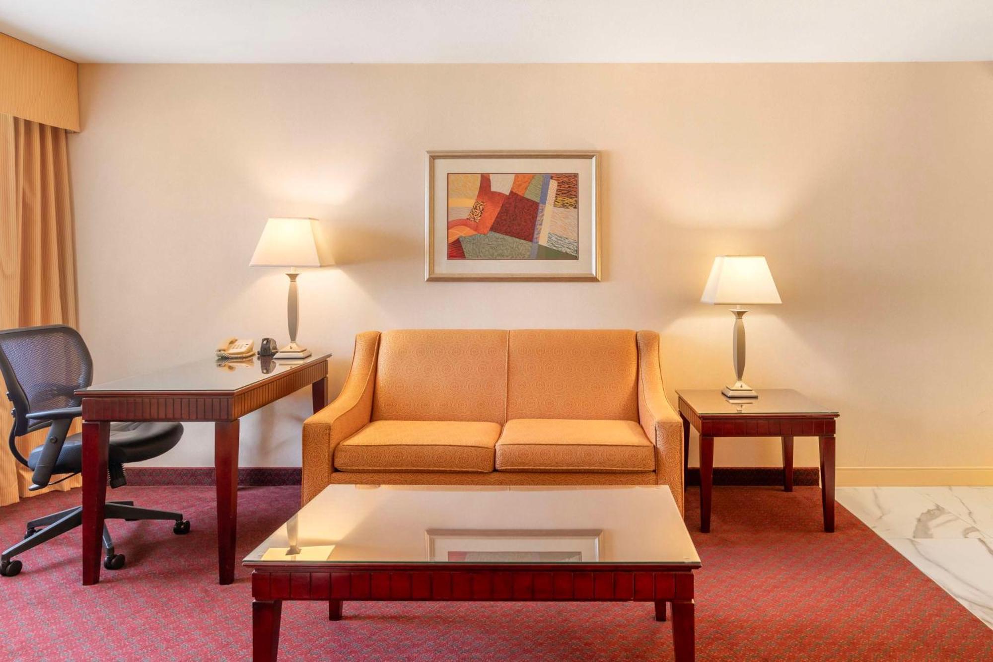 Best Western Plus West Covina Inn Buitenkant foto